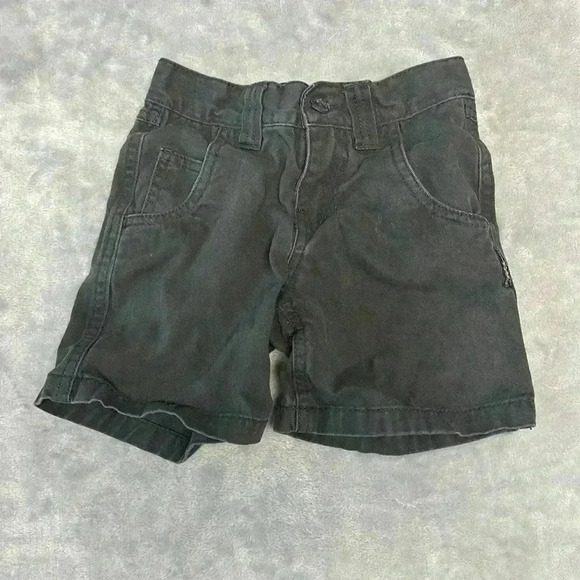 Silver - Long shorts. Size  3 - Picture 1 of 4